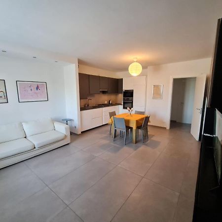 Caky'S House Apartment Десенцано дел Гарда Екстериор снимка